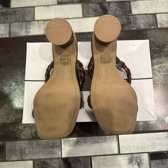 Dolce Vita Paily Braided Sandal - Bronze Metallic 8.5 - Picture 5 of 8